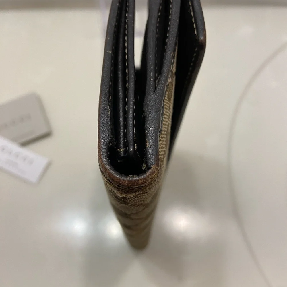 Authentic!! GUCCI Long Brown Leather Monogram Wallet. Luxury - Picture 11 of 12
